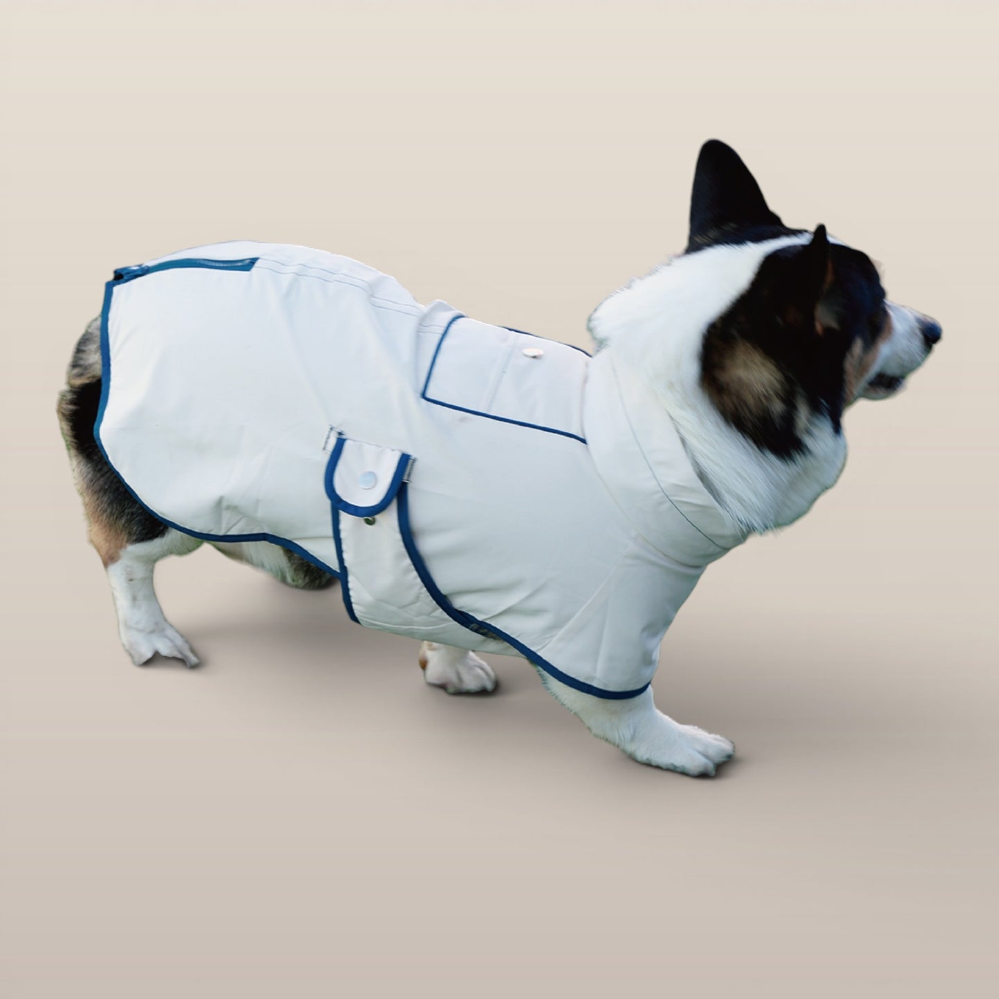 Lulu Ultra-soft Raincoat - White